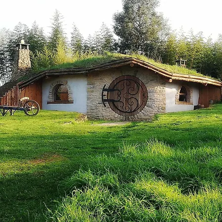De Hobbit Insolite Proche Futuroscope - Le Coteau Des Fadets בית נופש
