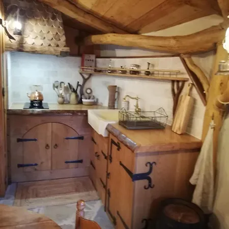 De Hobbit Insolite Proche Futuroscope - Nature&calme * Magne (Vienne)