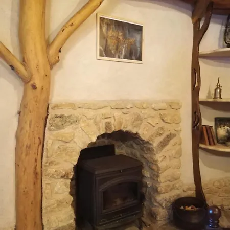 De Hobbit Insolite Proche Futuroscope - Nature&calme Hébergement de vacances